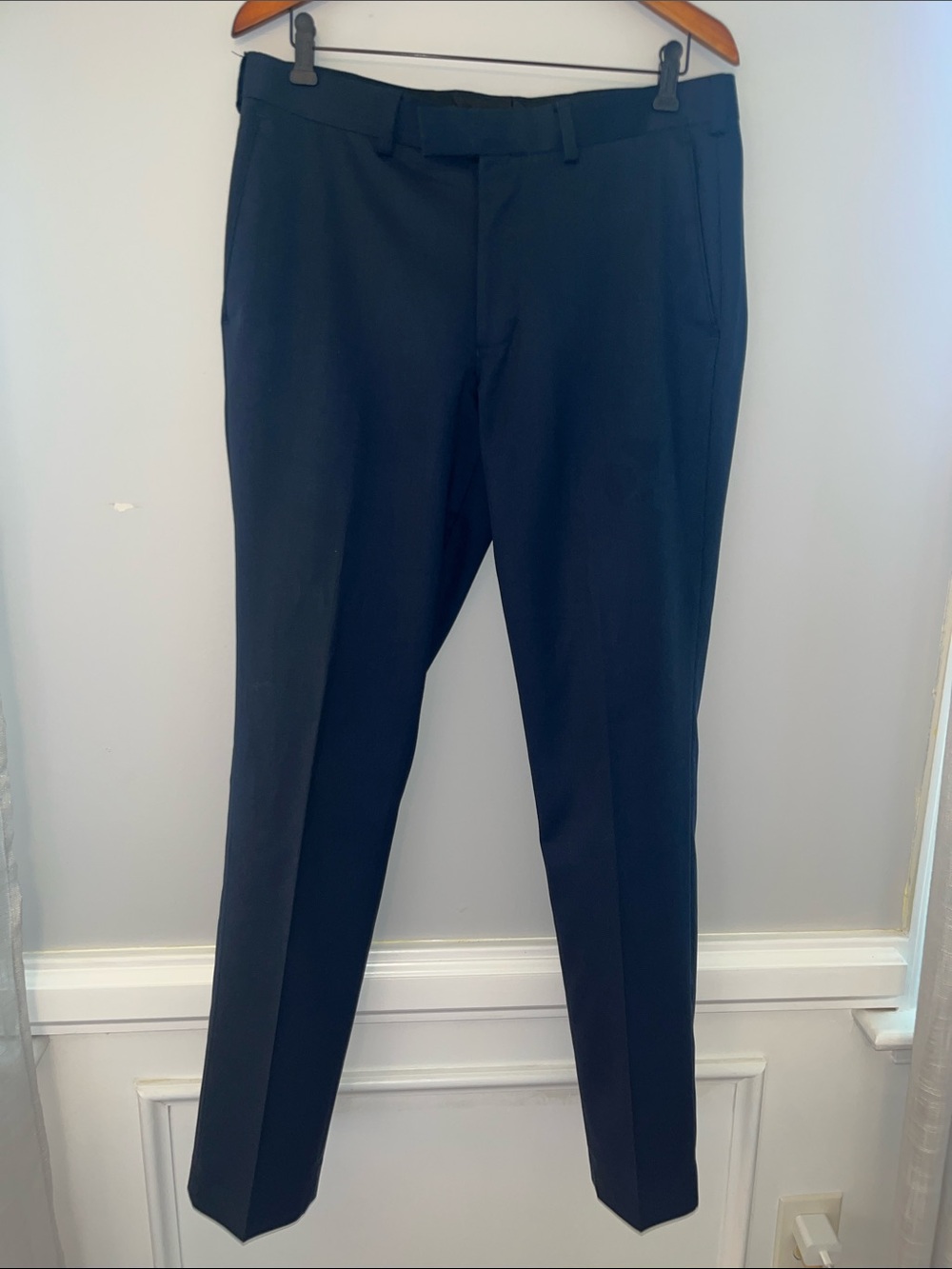 Men's Tailored Dress Pants in Navy